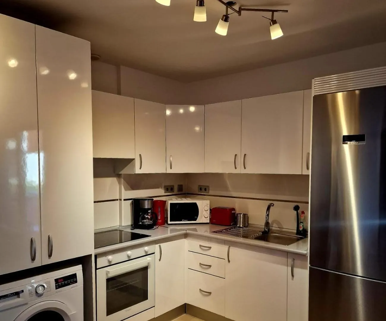 Alcala Seaside Apartment, Two Rooms, Private Parking Spain
