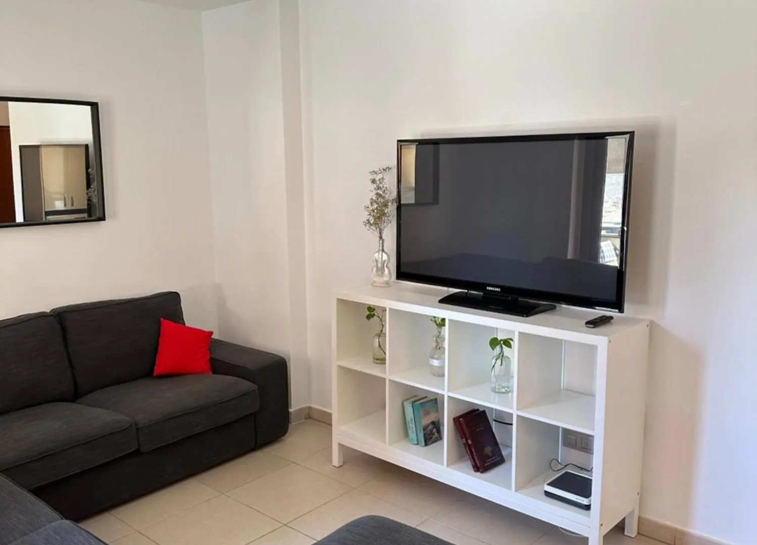 Alcala Seaside Apartment, Two Rooms, Private Parking