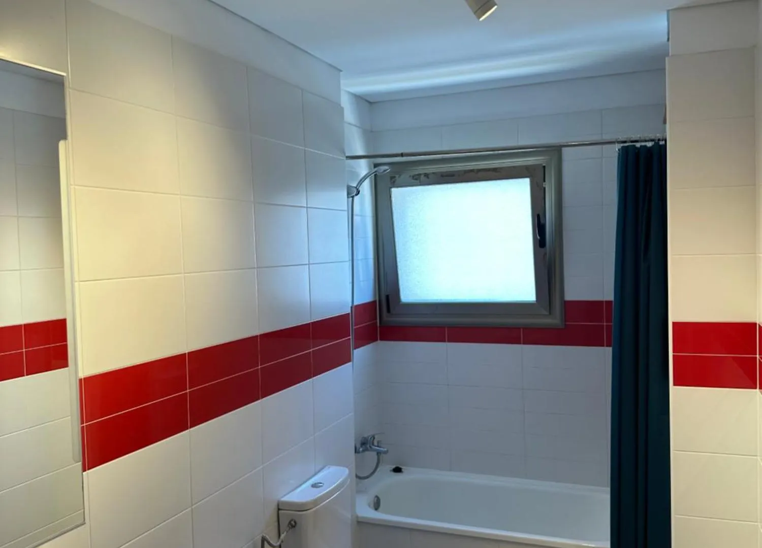 Alcala Seaside Apartment, Two Rooms, Private Parking